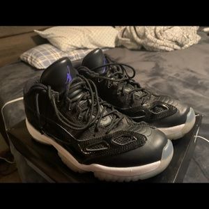 Air Jordan retro 11 IE (space Jam)
